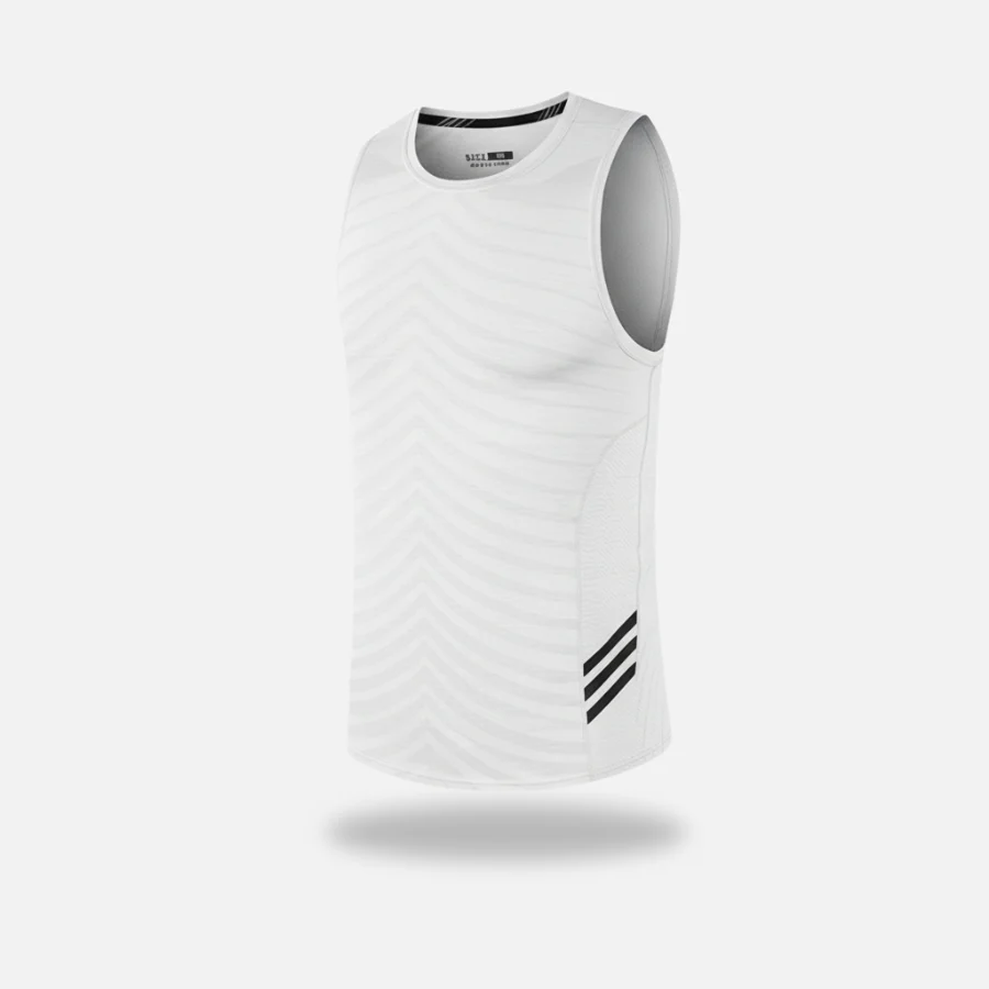RUNNR™ AeroLite Singlet - Image 4