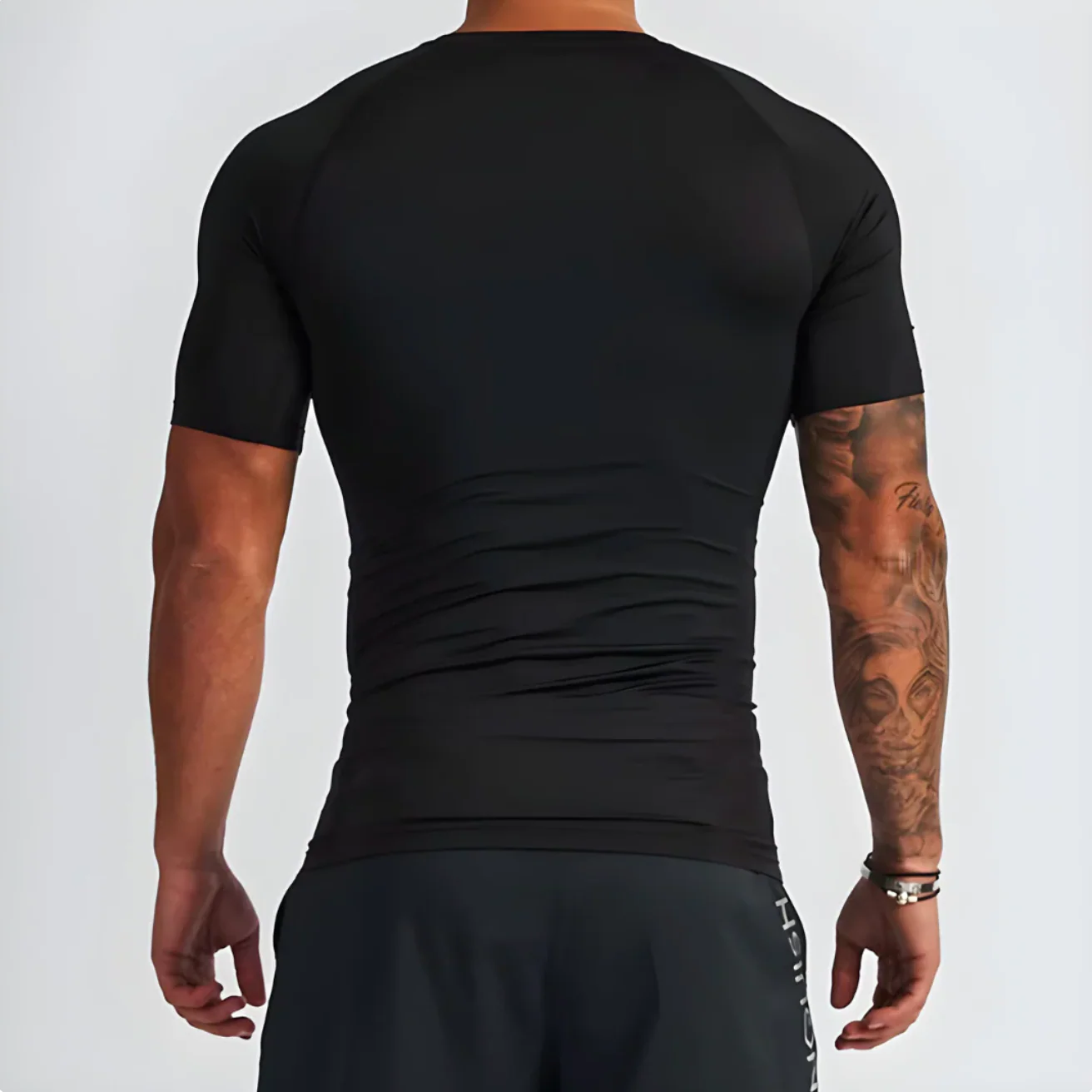 RUNNR COMPRESSION SHIRT - Image 8