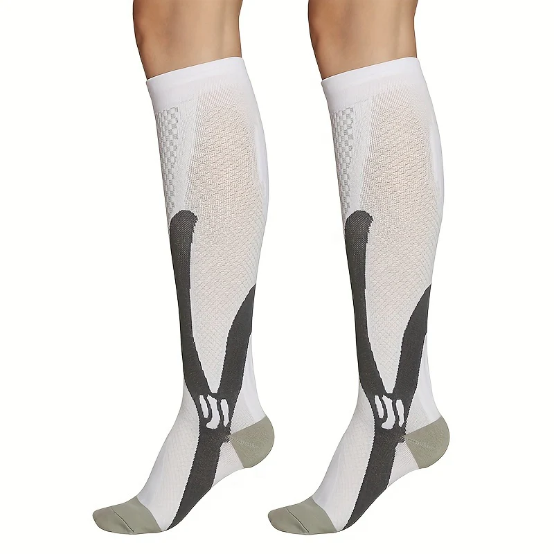 RUNNR Gradient Compression Socks (Pair) - Image 7