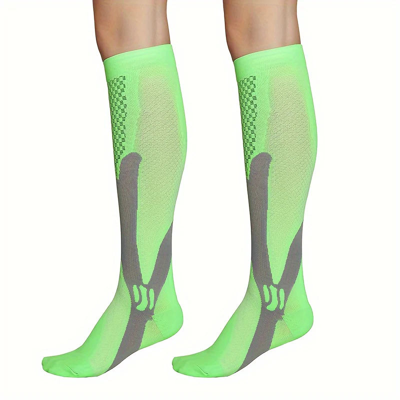 RUNNR Gradient Compression Socks (Pair) - Image 8