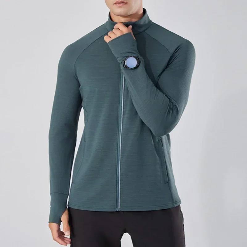 RUNNR Lightweight Marathon Jacket — Breathable, Quick-Dry & Wind-Resistant - Image 5