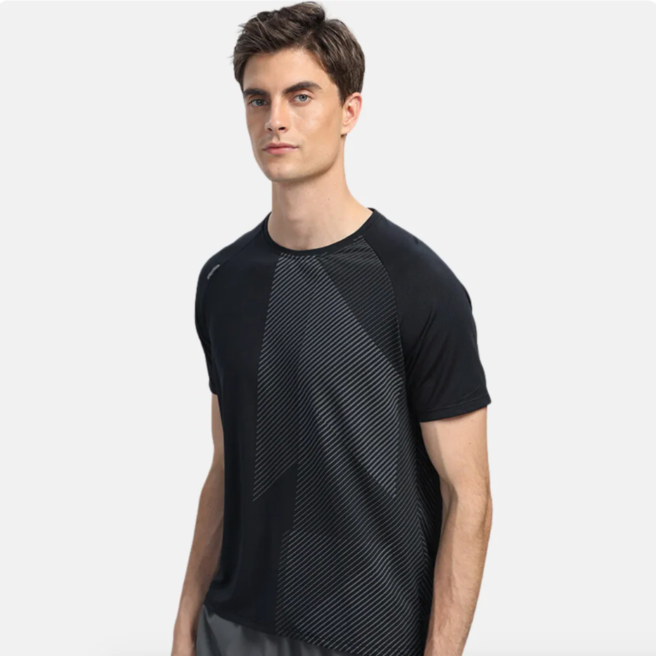 RUNNR PERFORMANCE T-SHIRT - Image 6