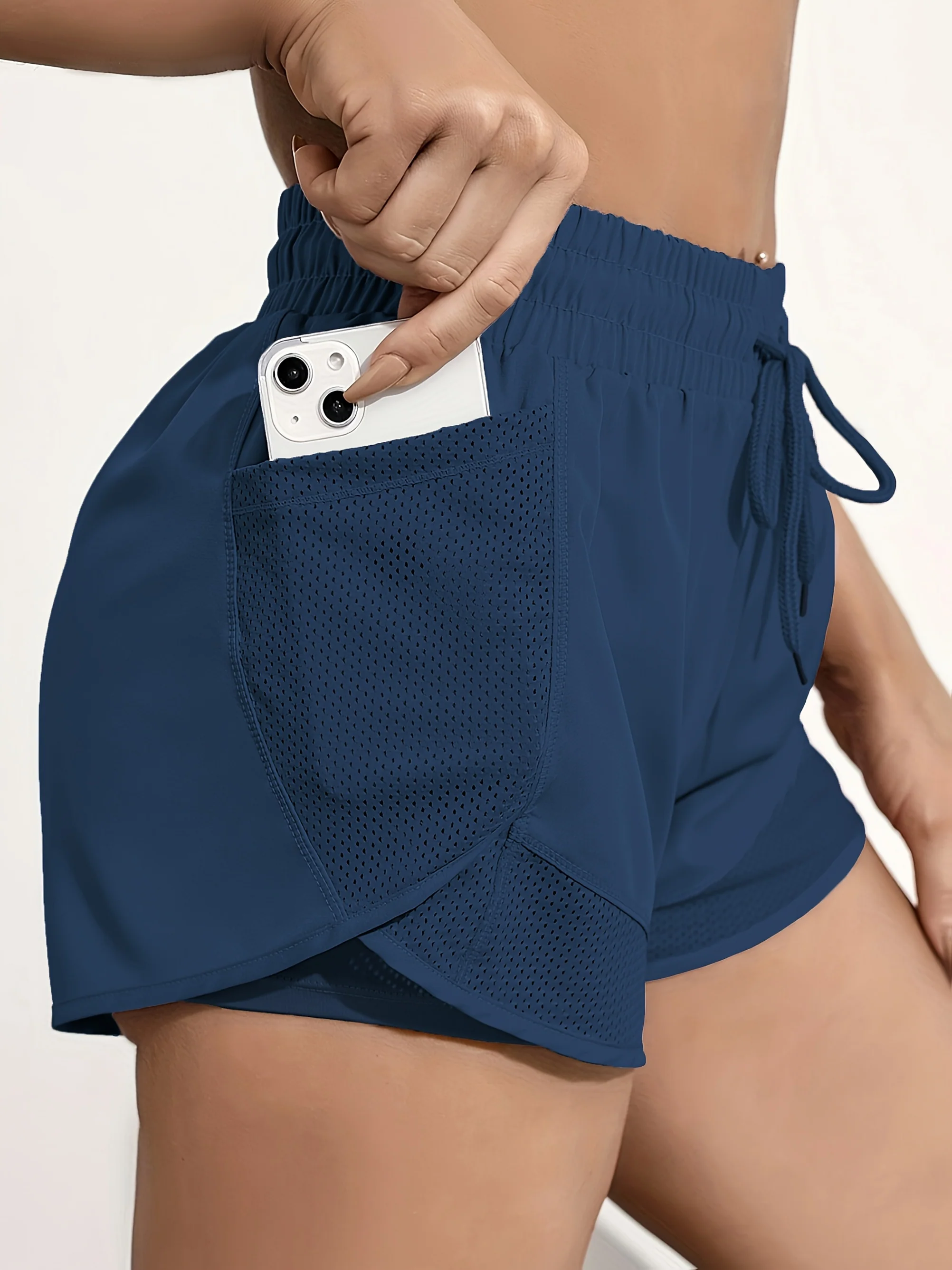 RUNNR Women's Performance Shorts - Image 8