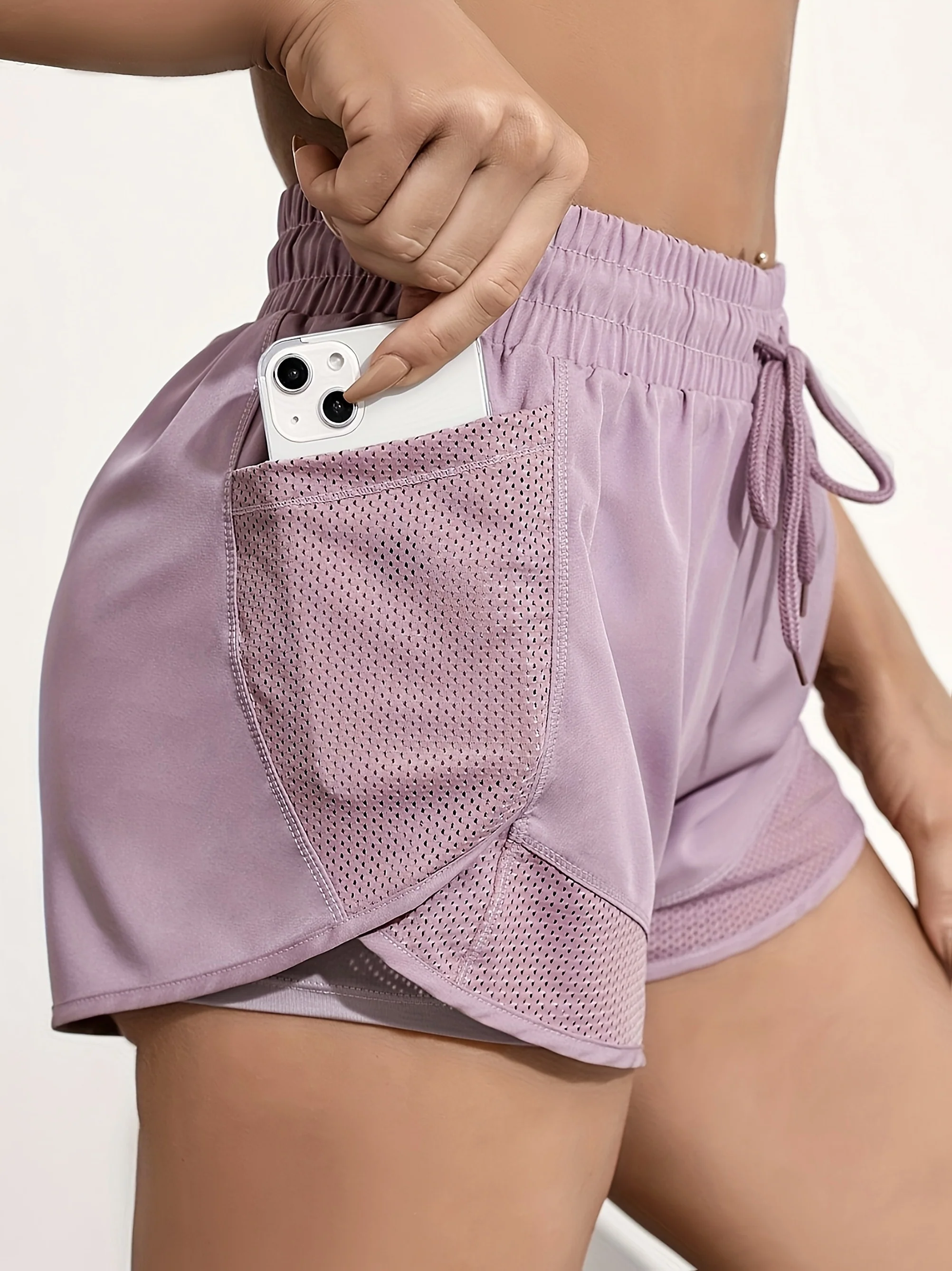 RUNNR Women's Performance Shorts - Image 9